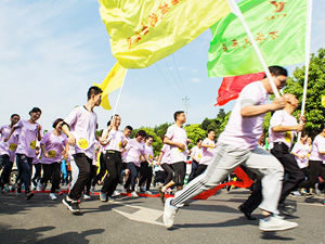 郴汽集團(tuán)組織開(kāi)展迎“五一”慶祝建司60周年智跑競(jìng)賽活動(dòng)